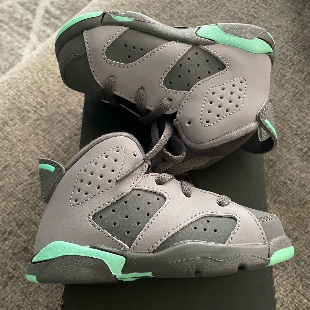 Jordan 6 Retro GT Size 6c